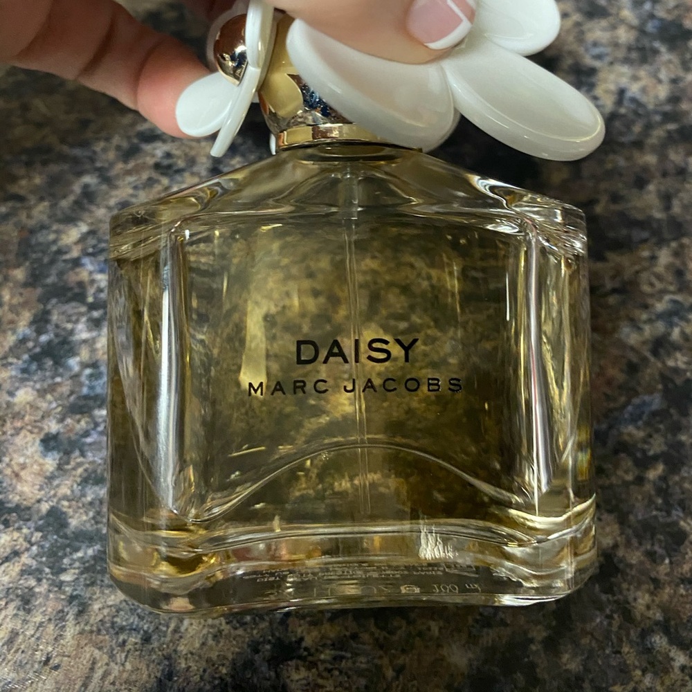 Marc Jacobs Daisy